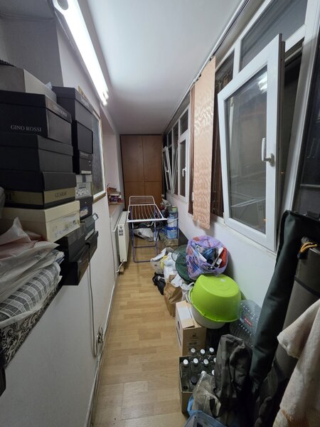 Titan, 5 minute metrou Costin Georgian, pe Barajul Sadului