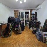 Titan, 5 minute metrou Costin Georgian, pe Barajul Sadului